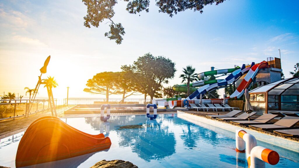 Camping club Corse bord de mer 2024