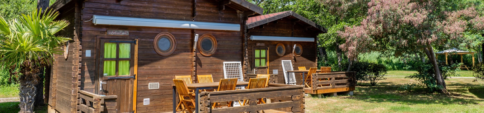 bandeau-gamme-chalets