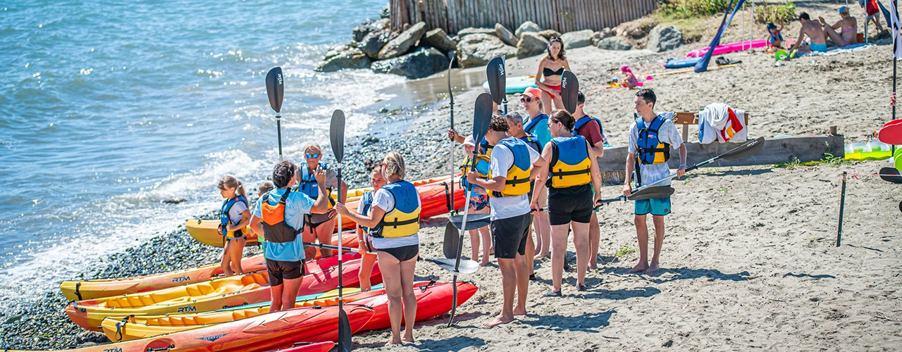 camping-corse-bord-de-mer-luxe-2025