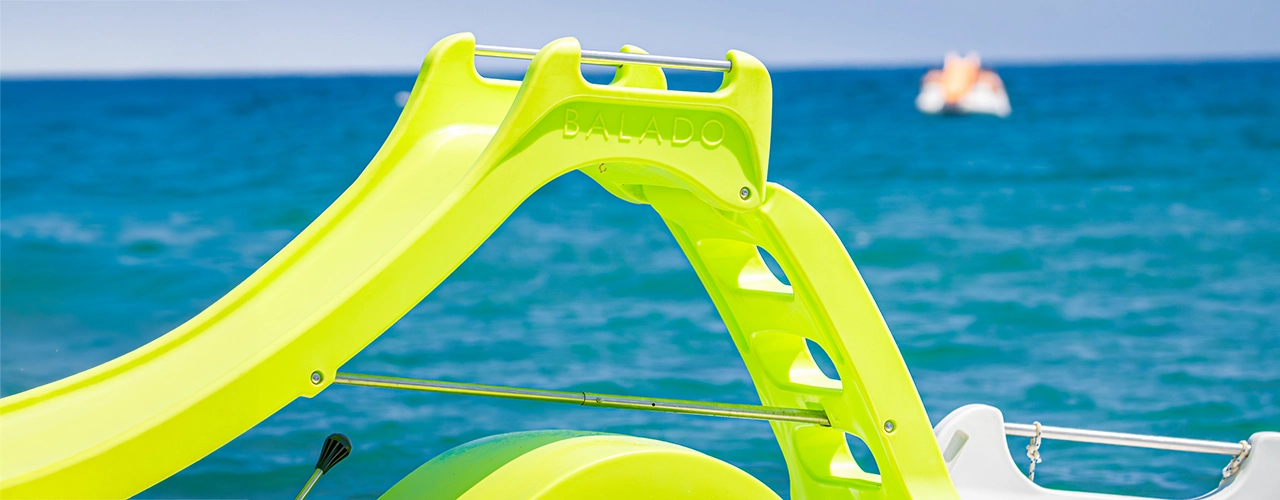 camping-corse-bord-de-mer-luxe-2025